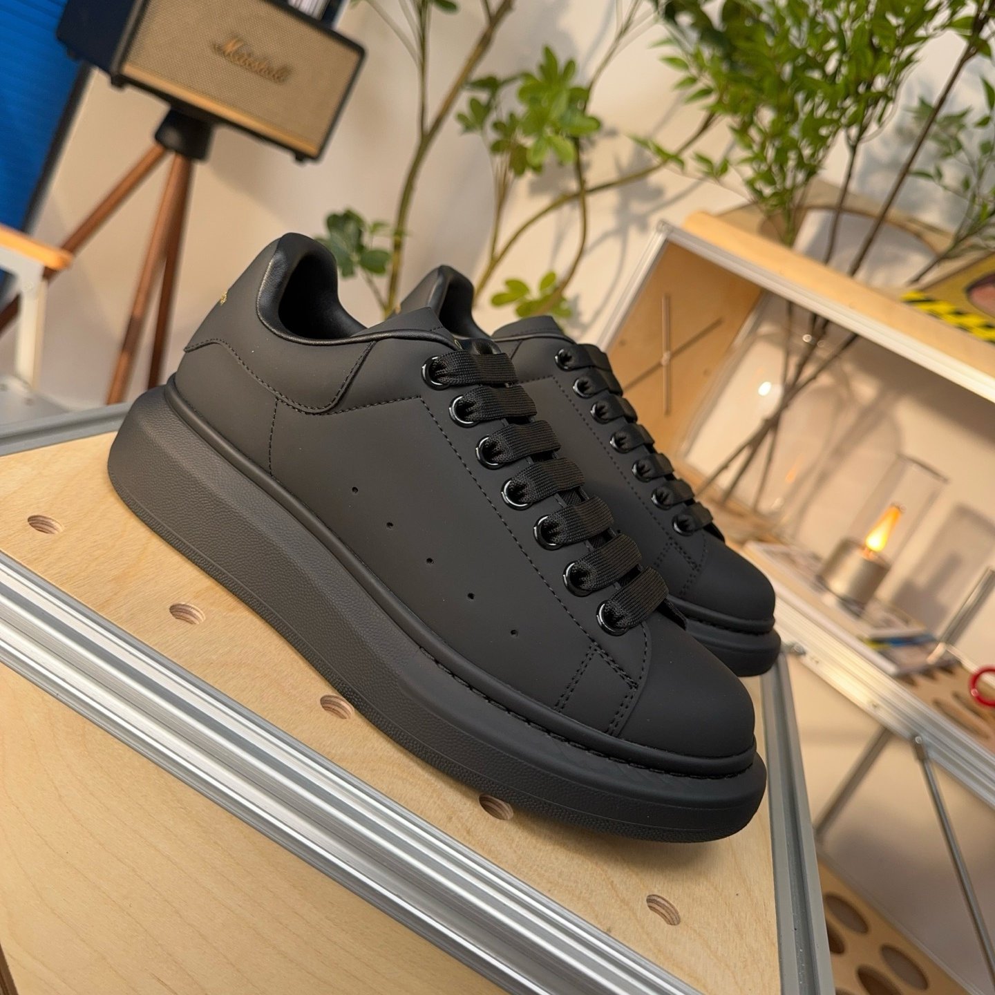 Alexander McQueen Men's Oversized Sneaker in Black - HouseofKickz