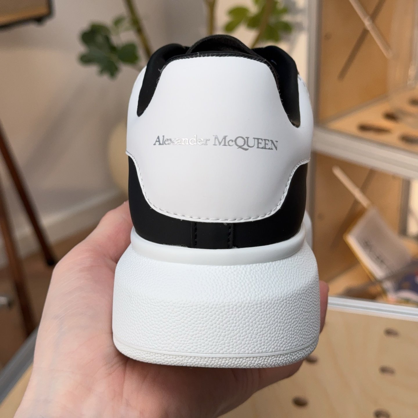 Alexander McQueen Oversized Sneaker in Black/White - HouseofKickz