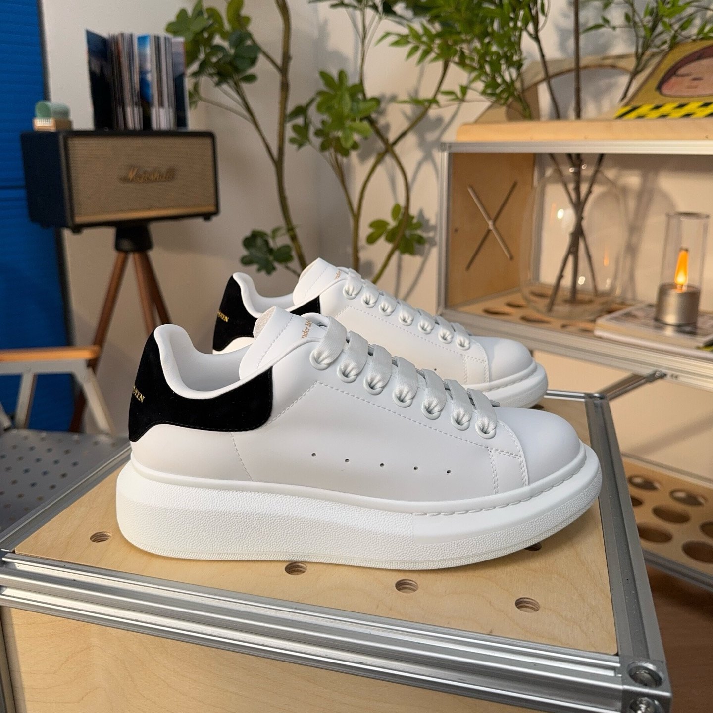 Alexander McQueen Oversized Sneaker in White/Black - HouseofKickz