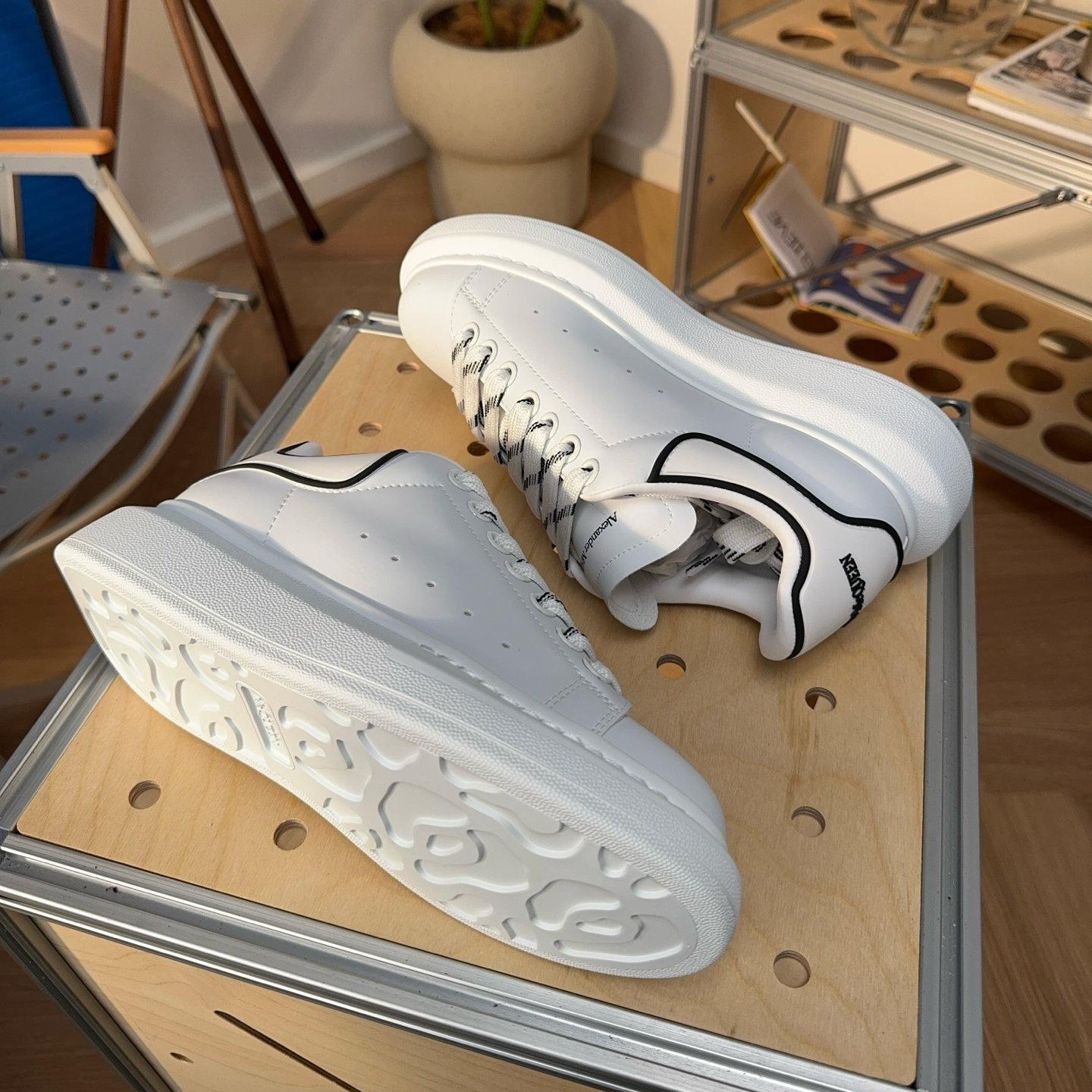 Alexander McQueen Oversized Sneaker in White Black - HouseofKickz