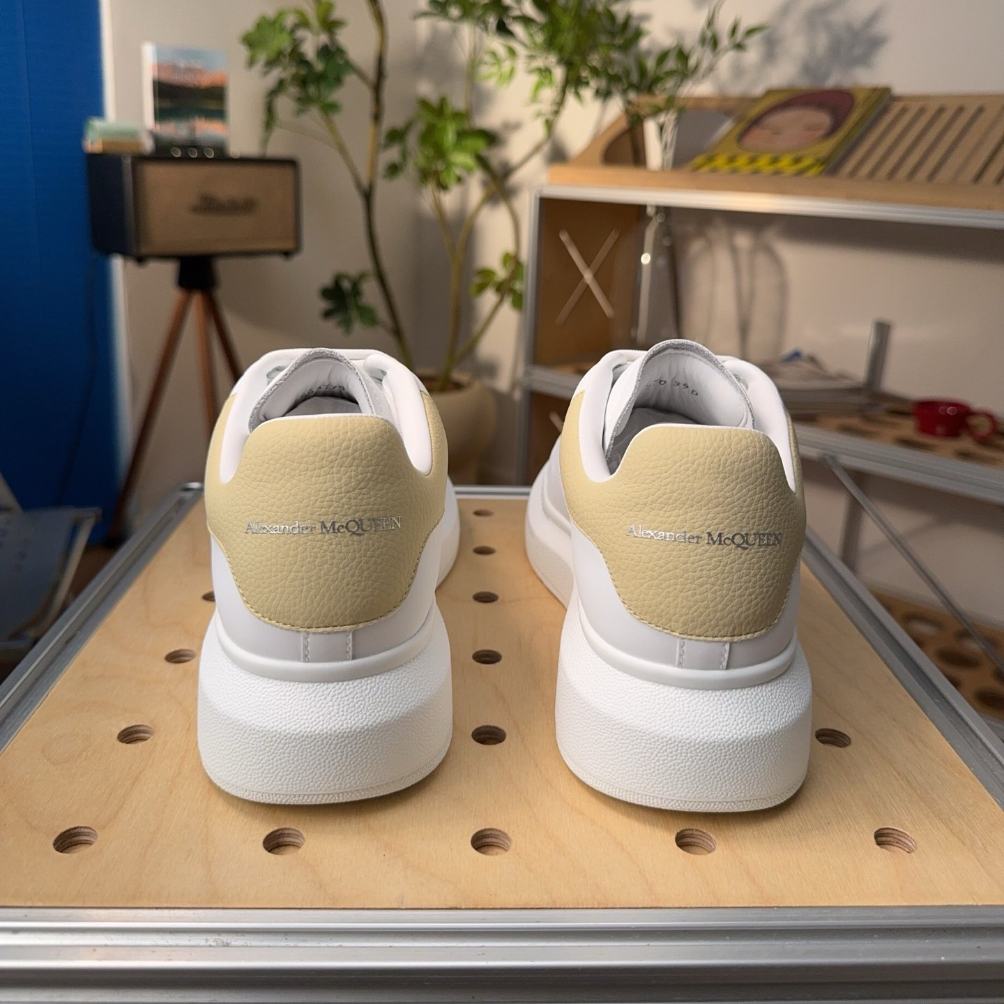 Alexander McQueen Oversized Sneaker 'White Beige' - HouseofKickz
