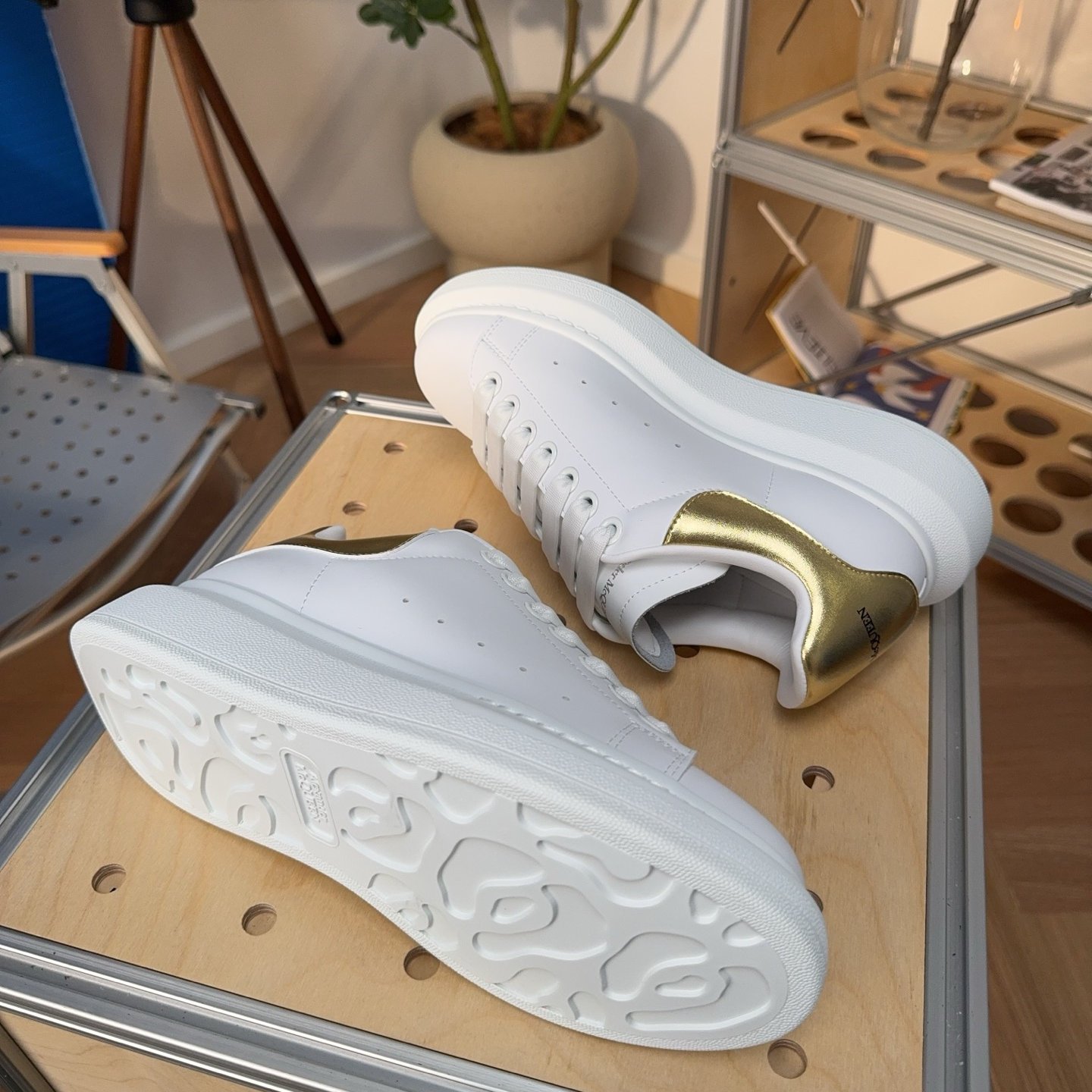 Alexander McQueen Oversized Sneaker ‘White Light Gold’ - HouseofKickz