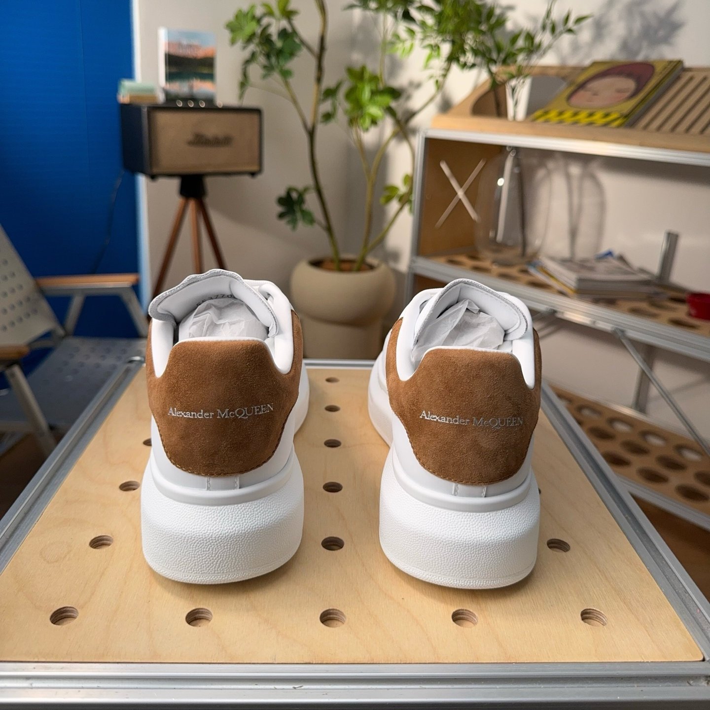 Alexander McQueen Oversized Sneaker 'White Mole' - HouseofKickz