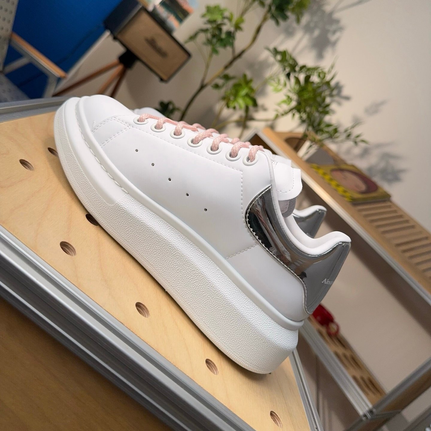 Alexander McQueen Oversized Sneaker 'White Silver Pink' - HouseofKickz