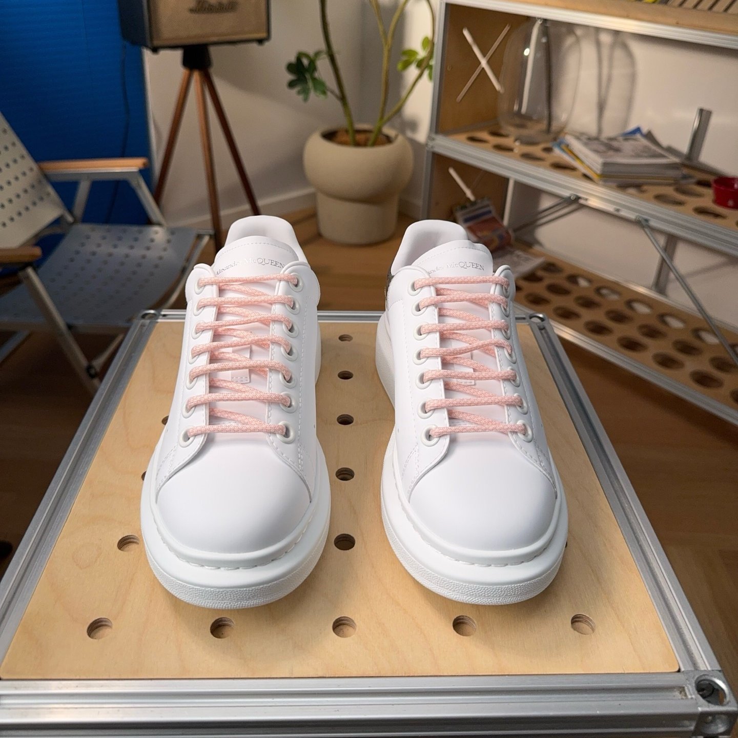 Alexander McQueen Oversized Sneaker 'White Silver Pink' - HouseofKickz