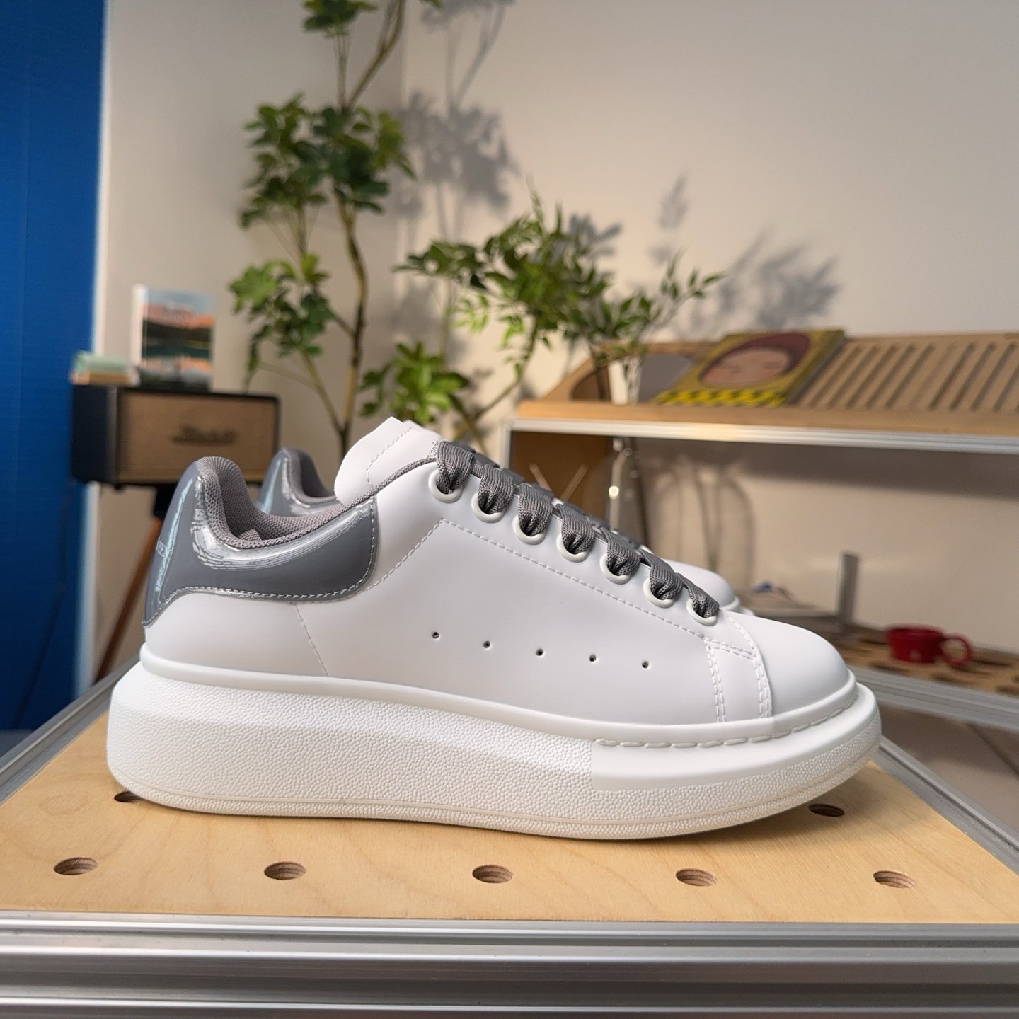Alexander McQueen Oversized White Cool Grey - HouseofKickz
