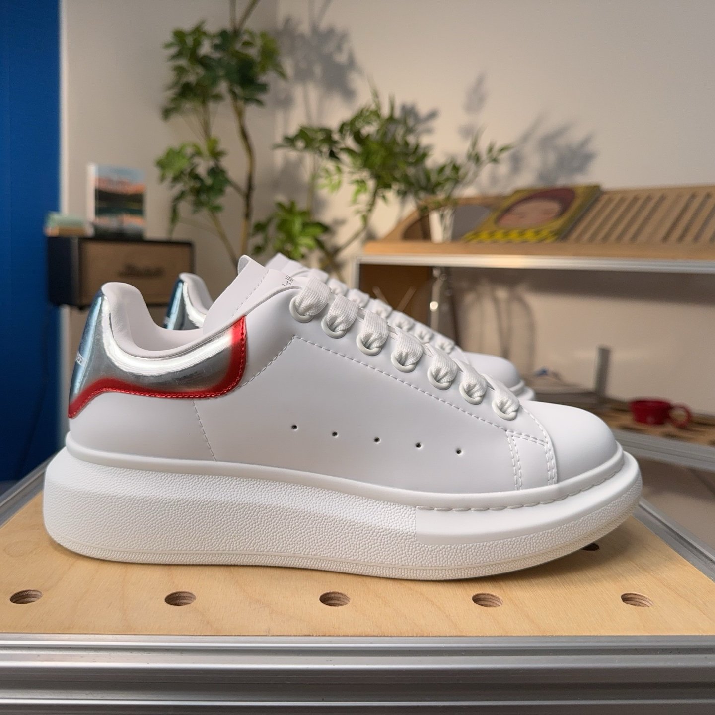 Alexander McQueen Oversized White Silver Red Metallic - HouseofKickz